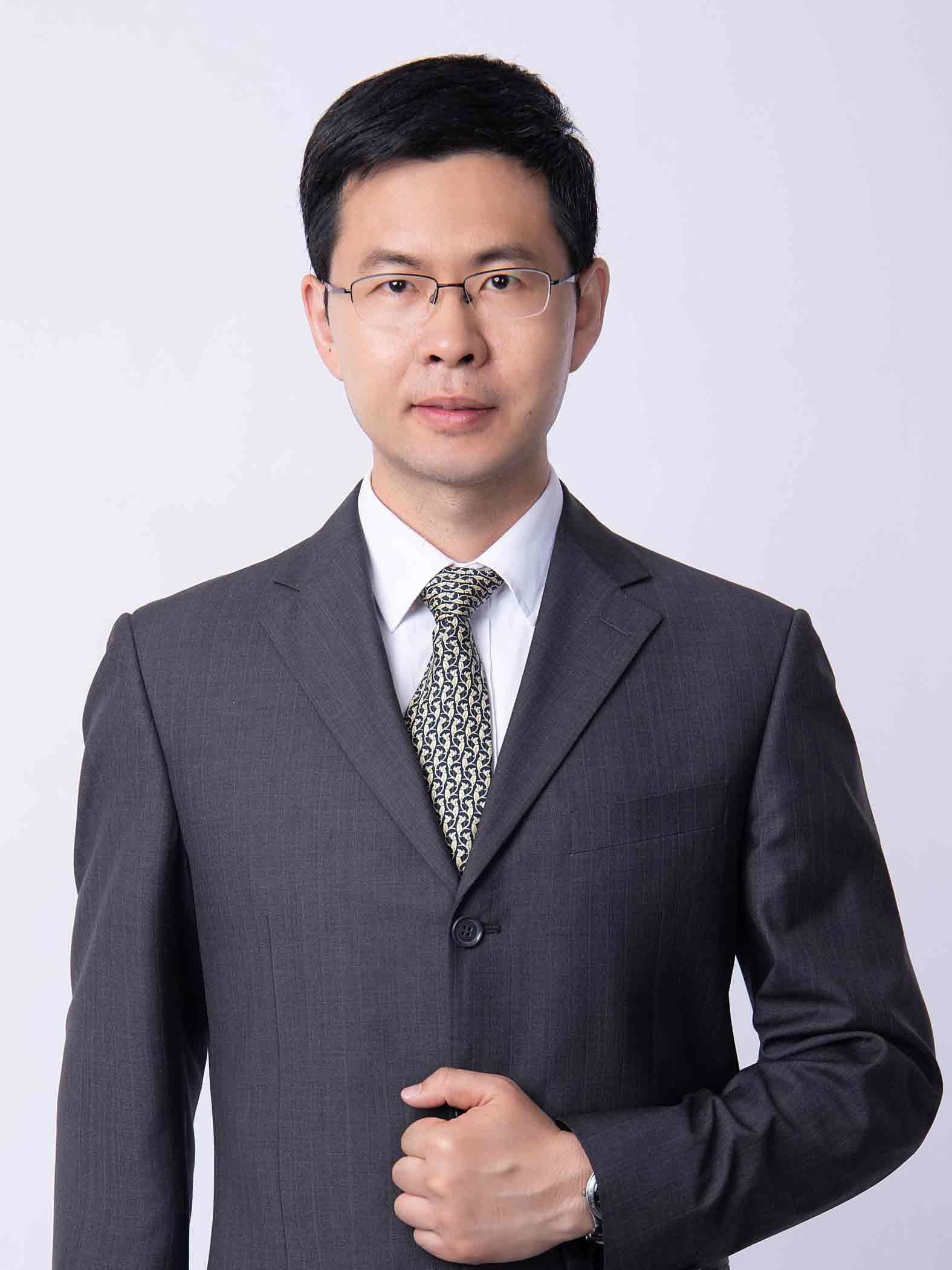 三聚陽光知識產(chǎn)權(quán)集團咨詢業(yè)務(wù)總監(jiān) | 專利代理師——羅嘯